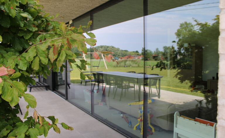 Aluminium hefschuiframen